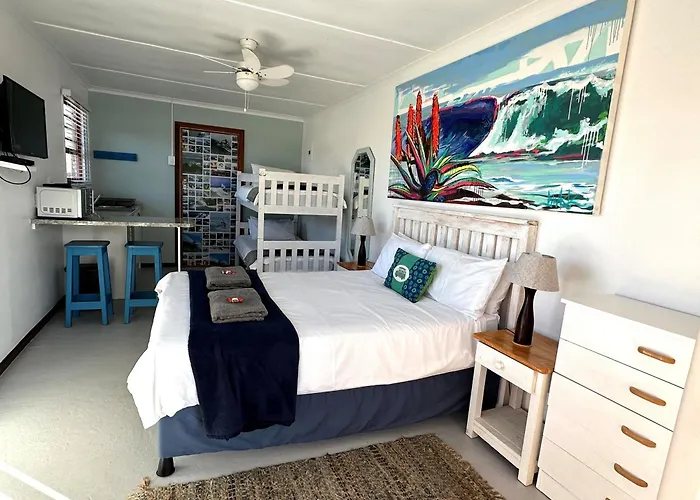 Happy Waves Holiday Home